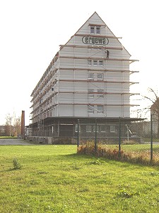 2009- erfurt Fassadenbeschriftung ERGEWA