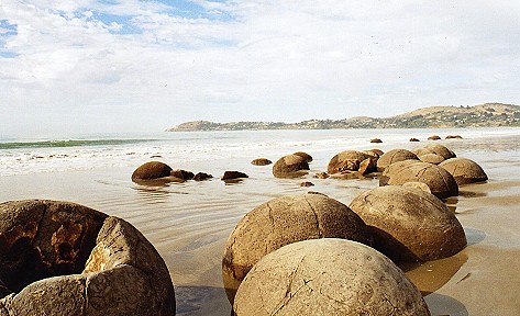 Moeraki Boulders